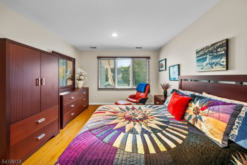 Longview - Residential