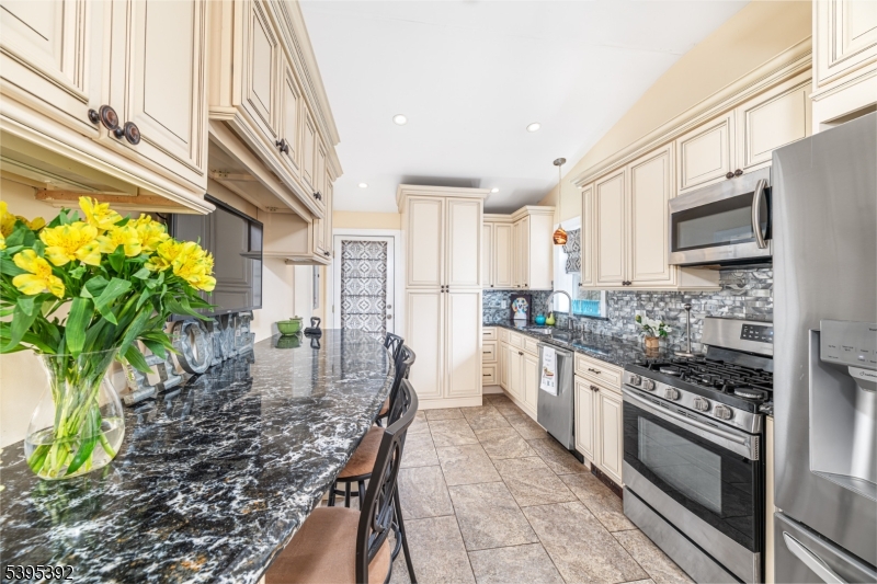 Lake Wanda - Residential