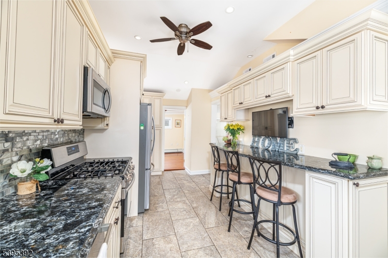 Lake Wanda - Residential