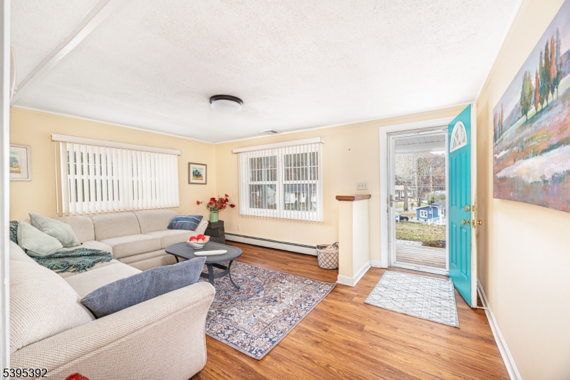 Lake Wanda - Residential