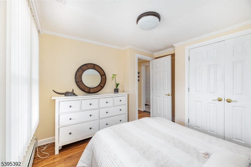 Lake Wanda - Residential