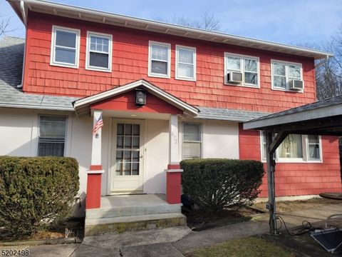 672 Otterhole Rd, West Milford Twp., NJ 07480 - MLS#: 3831856