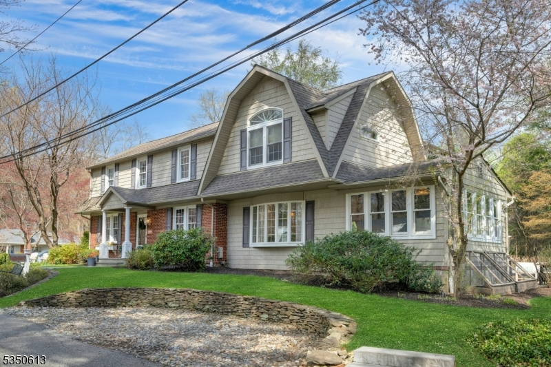 1 Warwick Rd