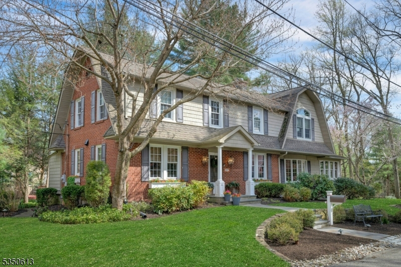 1 Warwick Rd