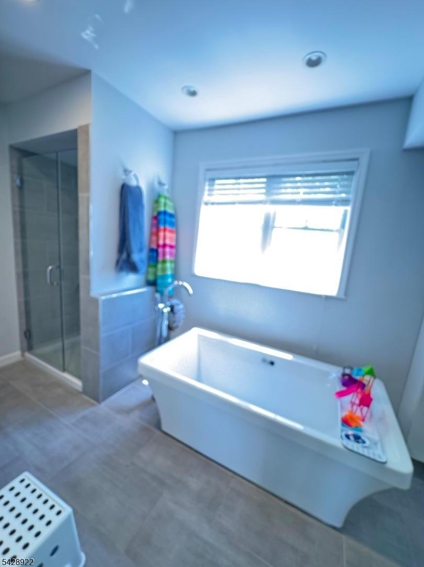 Leah Estates - Residential Lease
