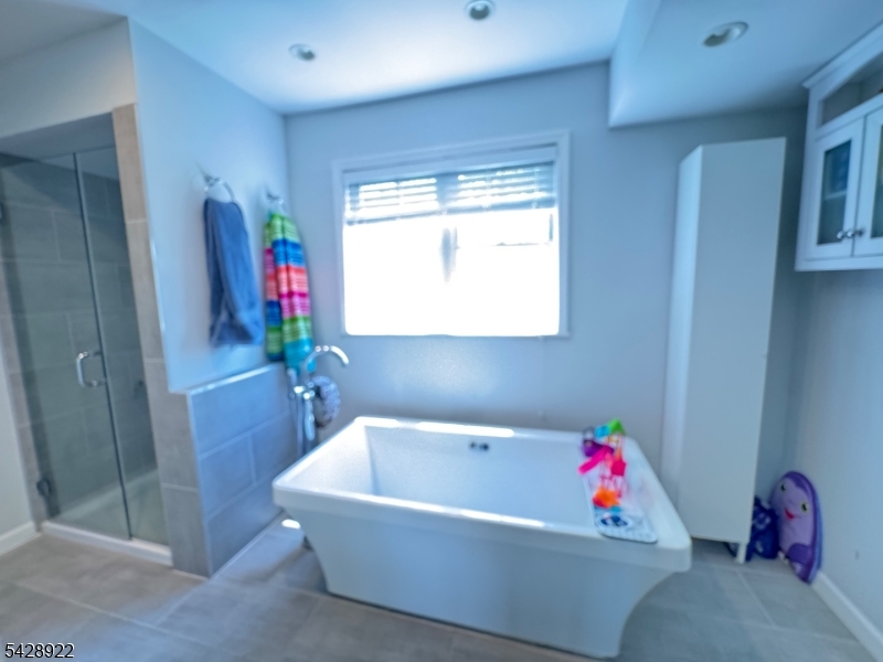 Leah Estates - Residential Lease