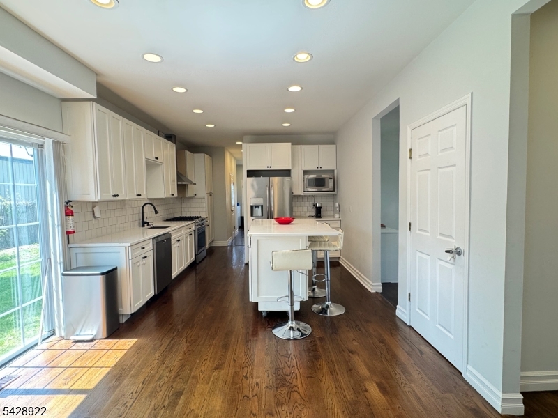 Leah Estates - Residential Lease
