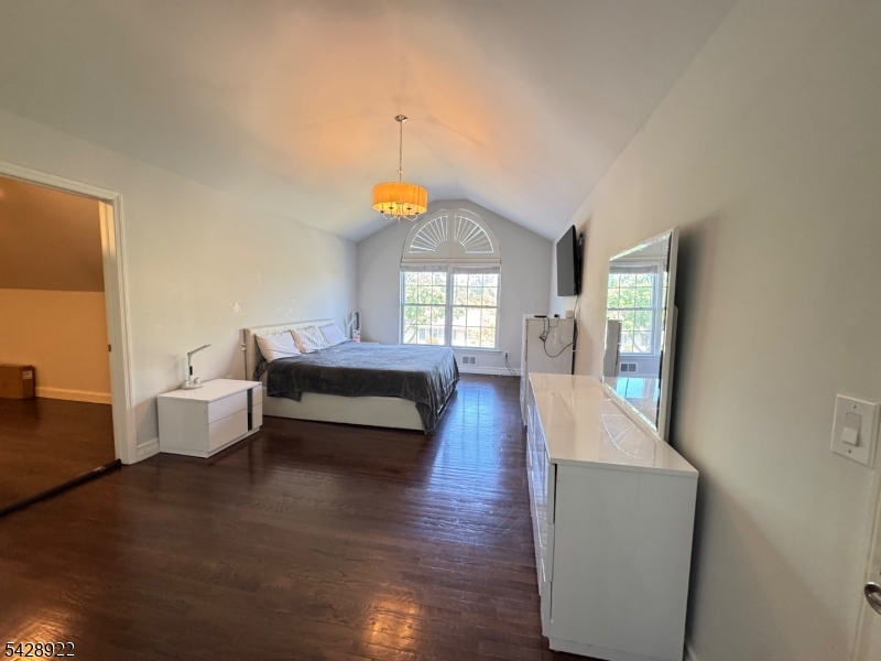Leah Estates - Residential Lease