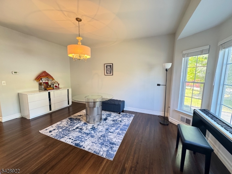 Leah Estates - Residential Lease