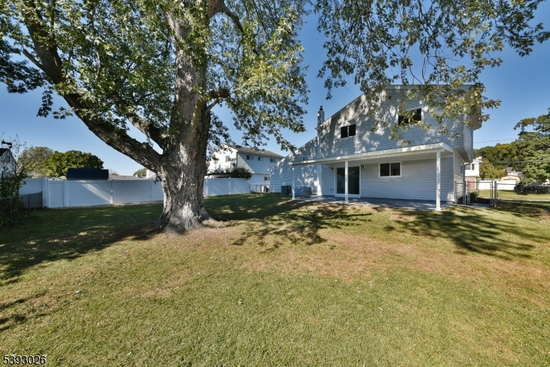 ROLLING ACRES - Residential