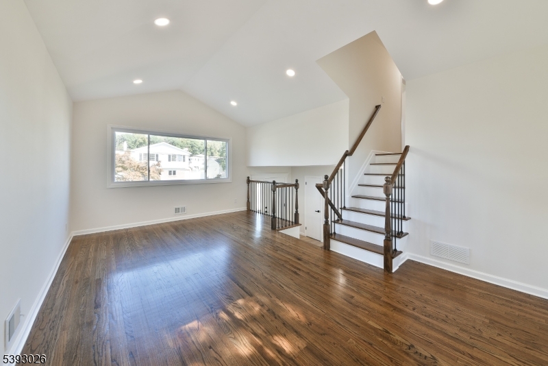 ROLLING ACRES - Residential