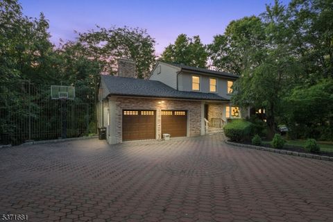 187 Passaic Avenue, Roseland Boro, NJ 07068 - #: 3975860