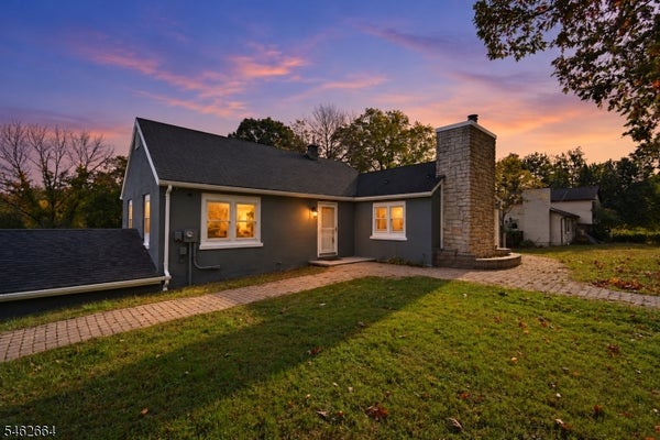 2 MELBA DR, NEWTON, NJ 07860 - Image 3e557d82ef848bca706cb2e34806c9cc/484683220