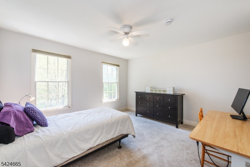 INDEPENDENCE HILLS - Residential