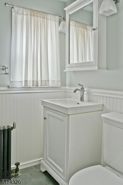 Upper Lake Hiawatha - Residential