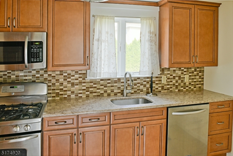 Upper Lake Hiawatha - Residential