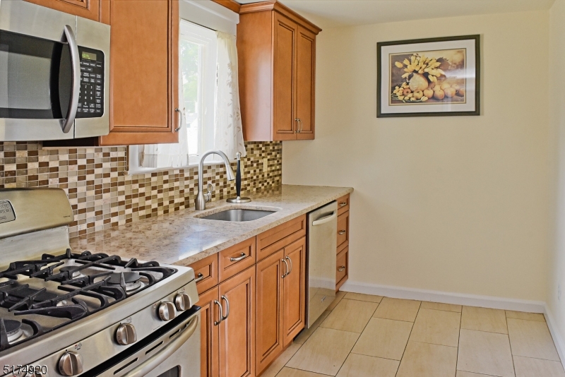 Upper Lake Hiawatha - Residential