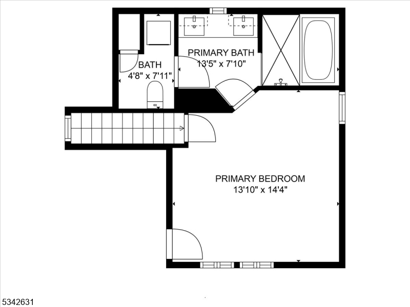 Main image without alt text