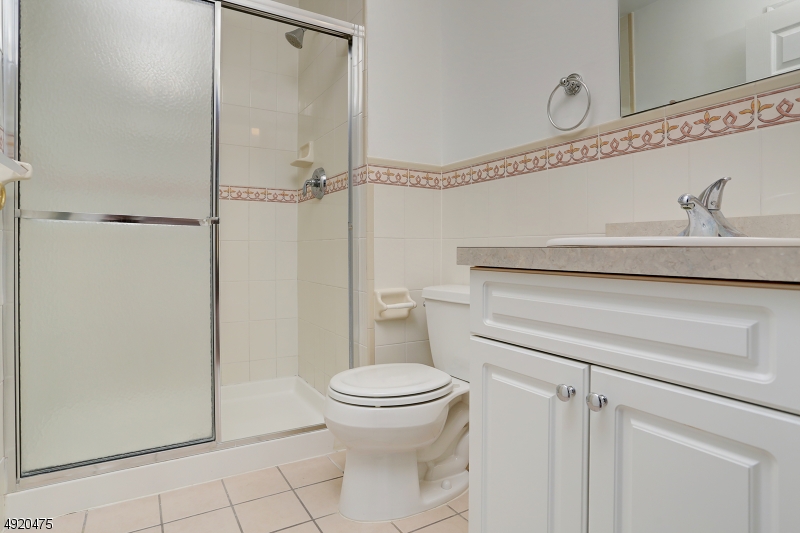 Glenmont Commons - Residential