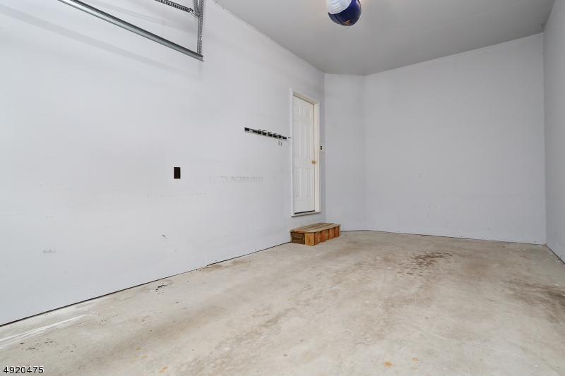 Glenmont Commons - Residential