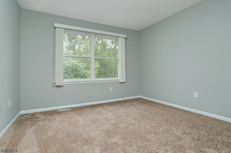 Glenmont Commons - Residential