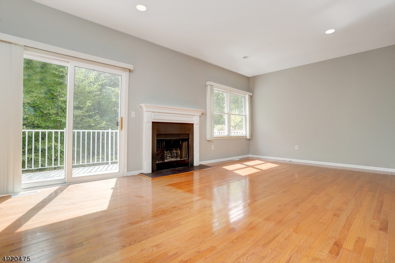 Glenmont Commons - Residential