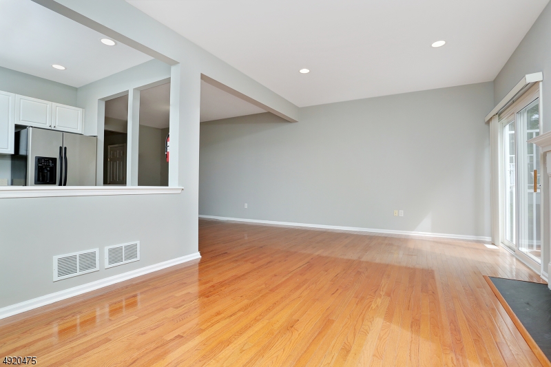 Glenmont Commons - Residential