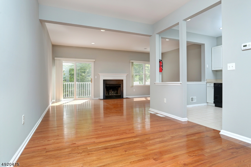 Glenmont Commons - Residential