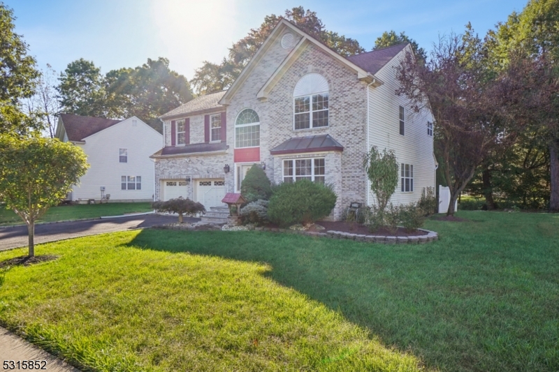 2 STRATTON ROAD