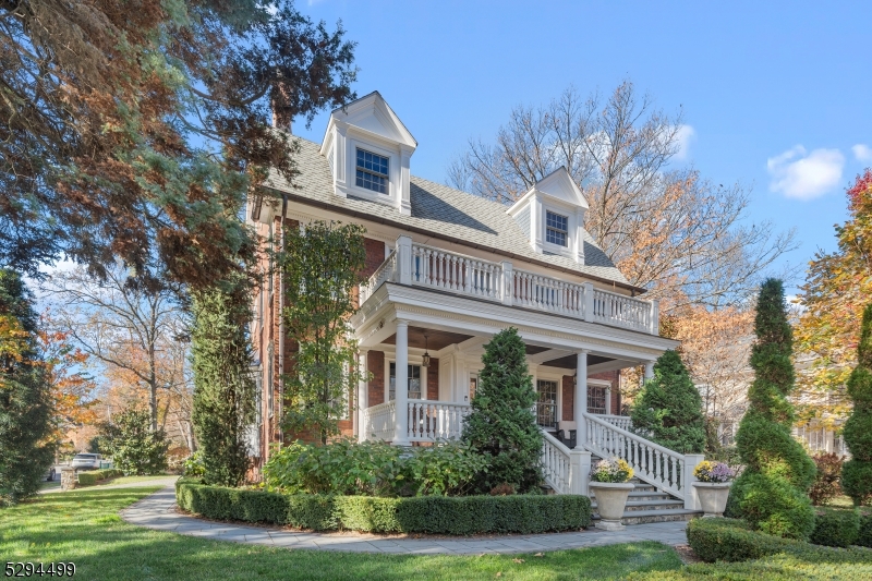 67 Tulip St
