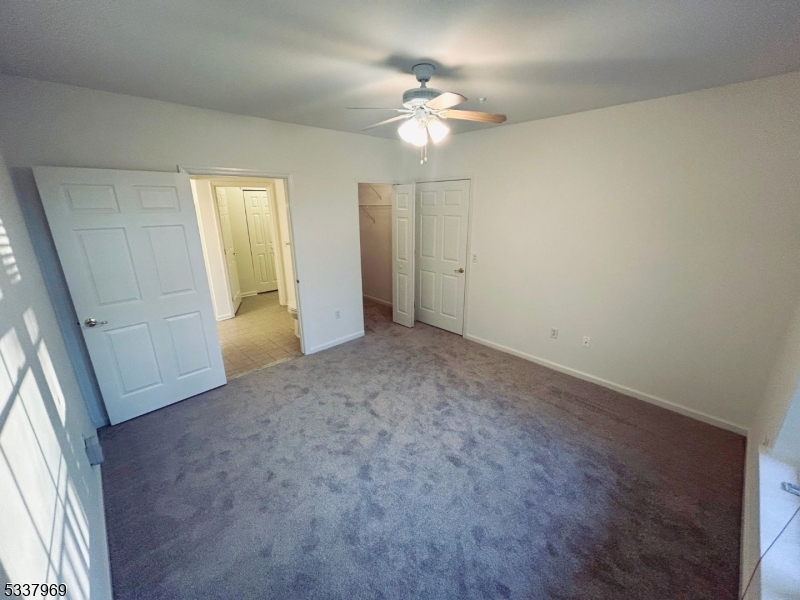 Rockaway Twp., New Jersey 07866, United States, 2 Bedrooms Bedrooms, ,2 BathroomsBathrooms,Residential,Active,3899