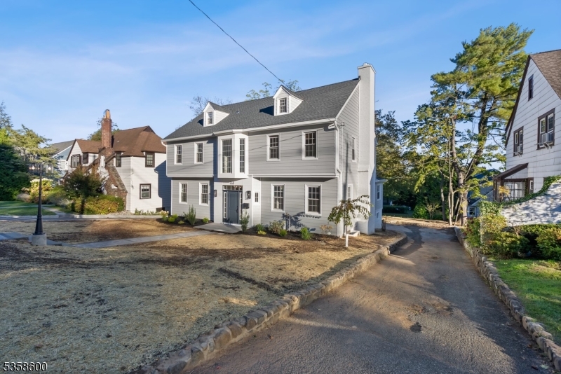 Upper Wyoming - Residential