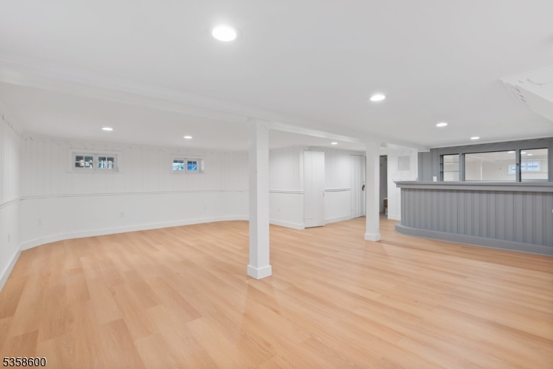 Upper Wyoming - Residential