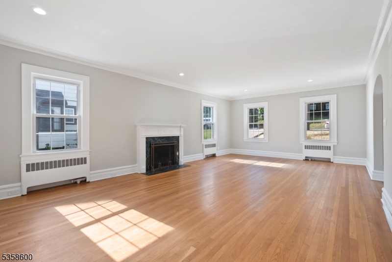 Upper Wyoming - Residential