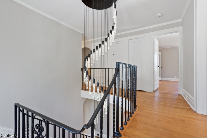 Upper Wyoming - Residential