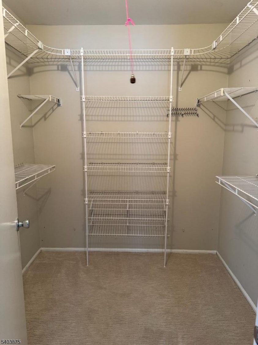 Hilltop Farms - Residential