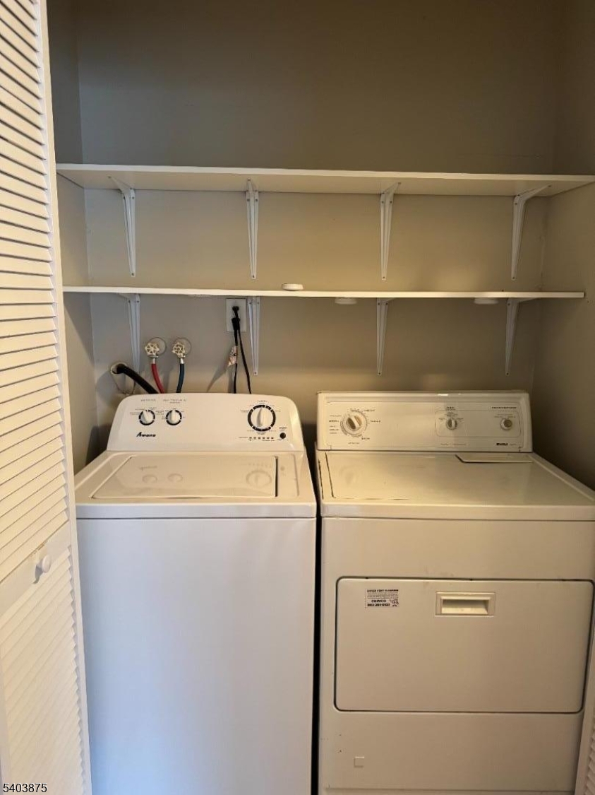 Hilltop Farms - Residential