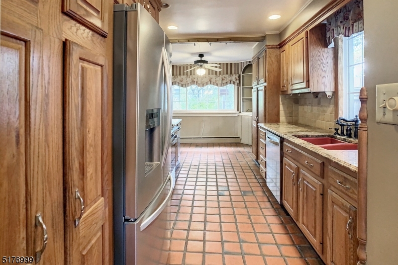 Indian Lake - Residential