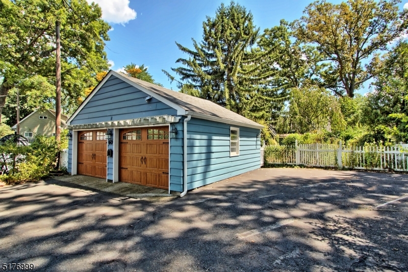 Indian Lake - Residential