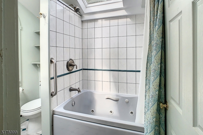 Indian Lake - Residential