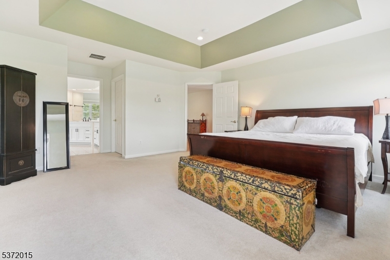 Hunterdon Chase - Residential