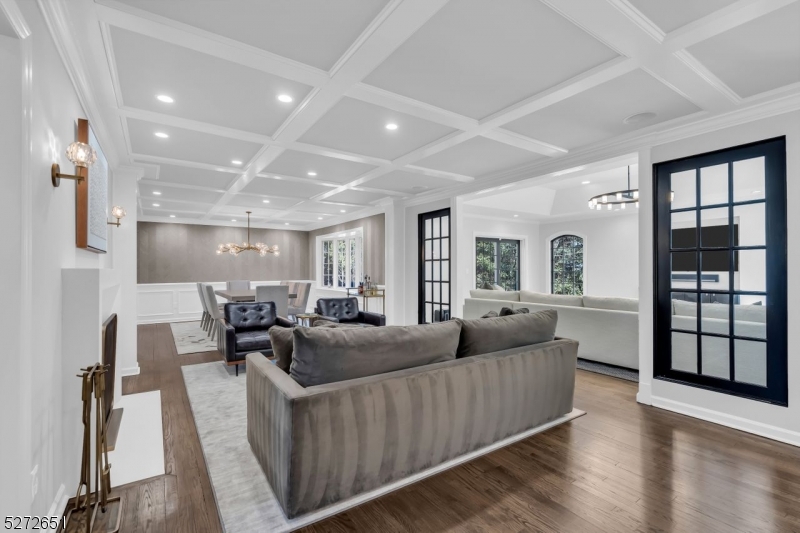 Rolling Hill - Residential