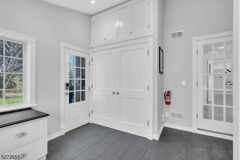 Rolling Hill - Residential