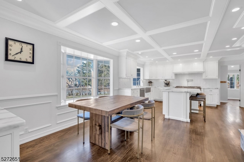 Rolling Hill - Residential