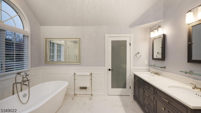 Beacon Crest - Residential