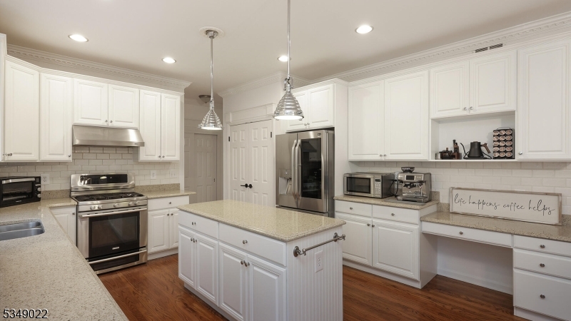 Beacon Crest - Residential