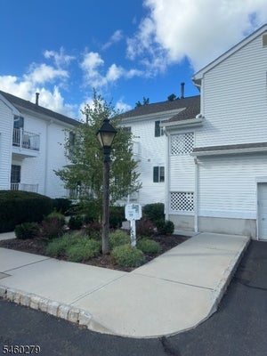 46 SMITHFIELD CT, BASKING RIDGE, NJ 07920 - Image 3ef3e93ead88d4aa04b85a0e594a2bae/128005463