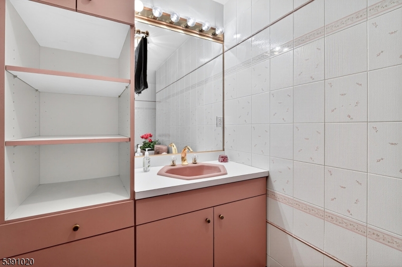 Rosedale Acres - Residential