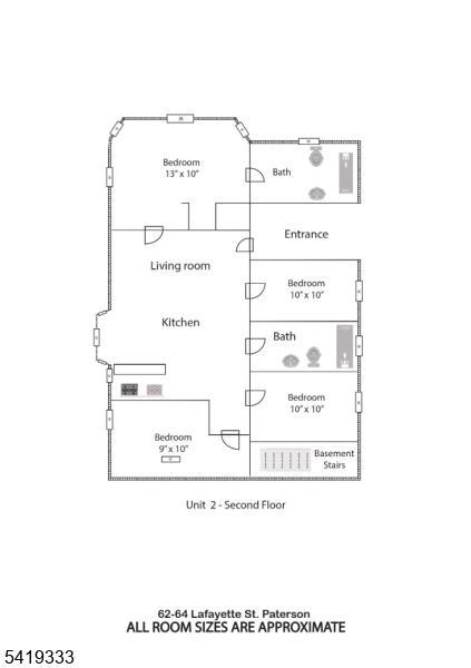 Main image without alt text