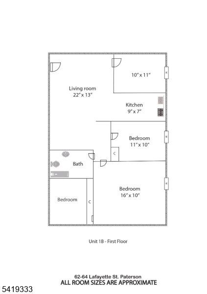 Main image without alt text